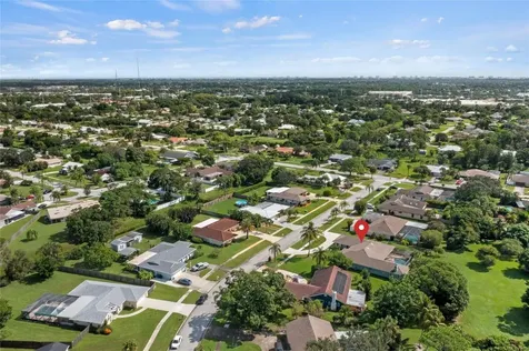 1862 SE Boma Avenue Port St Lucie FL 34952