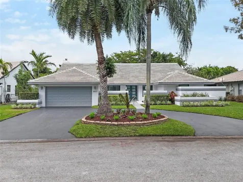 8977 NW 47th Court Coral Springs FL 33067