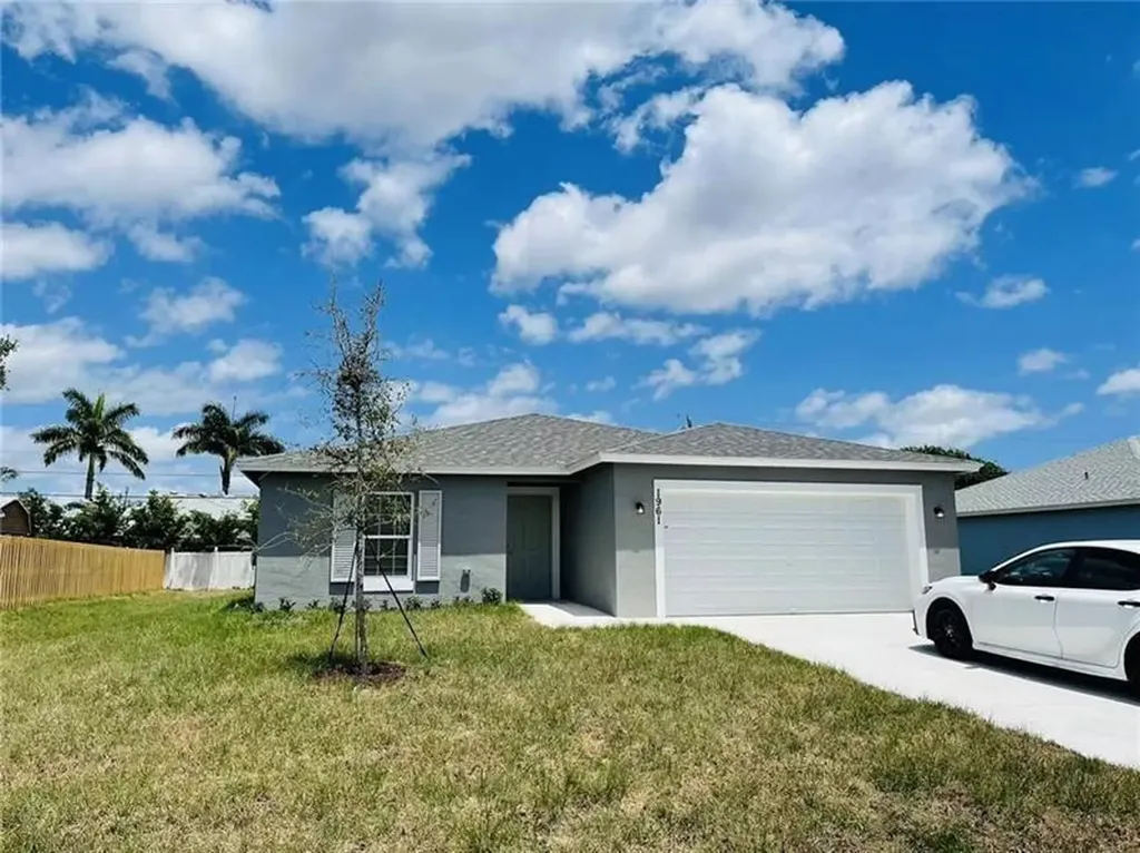 1961 SW Michelangelo Avenue Port St Lucie FL 34953