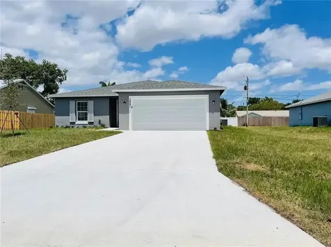 1961 SW Michelangelo Avenue Port St Lucie FL 34953