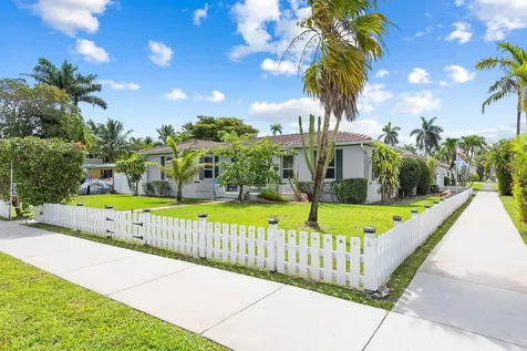1454 Tyler Street Hollywood FL 33020