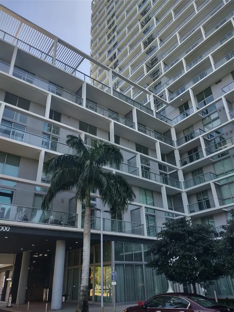 2000 Metropica Way Sunrise FL 33323