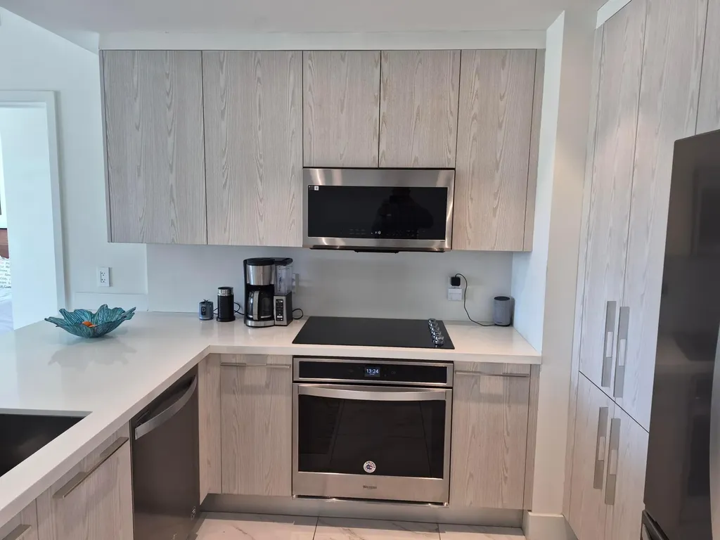 2000 Metropica Way Sunrise FL 33323