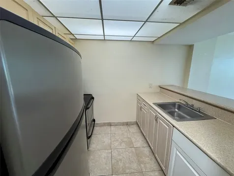 4222 Inverrary Boulevard Lauderhill FL 33319
