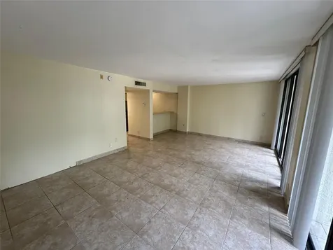 4222 Inverrary Boulevard Lauderhill FL 33319