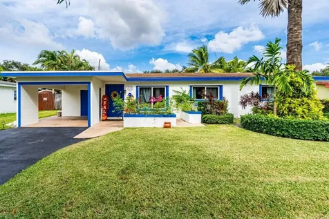 315 S 57th Avenue Hollywood FL 33023
