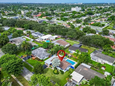 315 S 57th Avenue Hollywood FL 33023