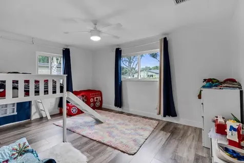 315 S 57th Avenue Hollywood FL 33023