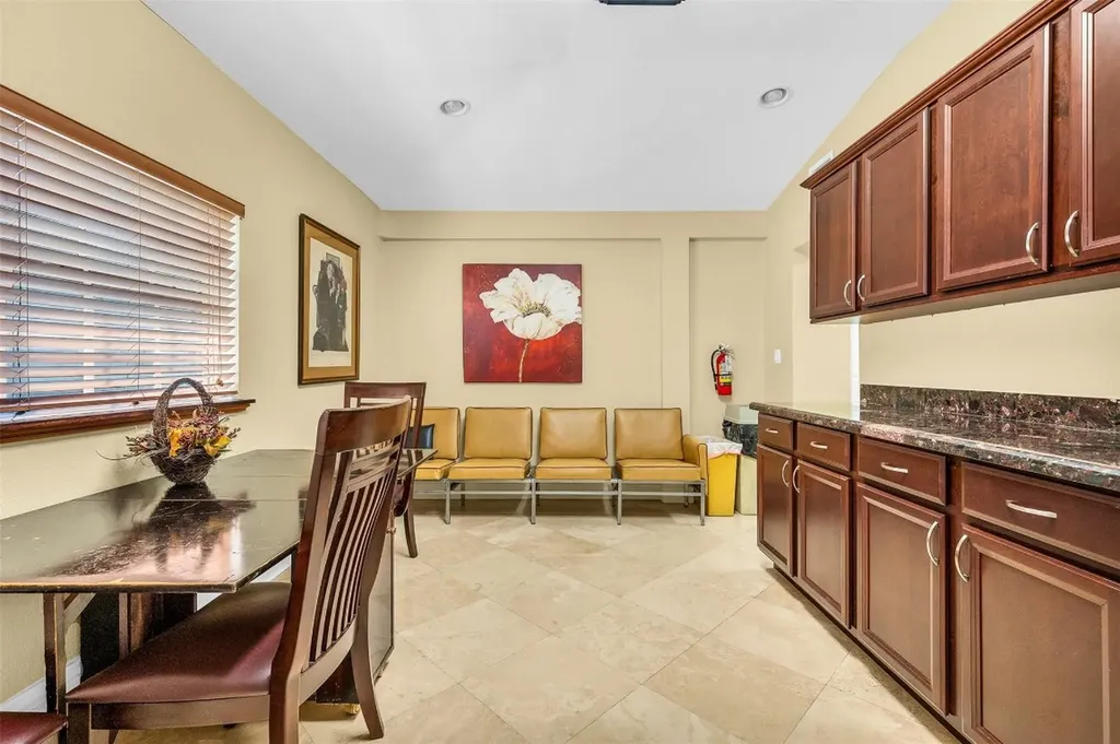 910 S State Road 7 Plantation FL 33317