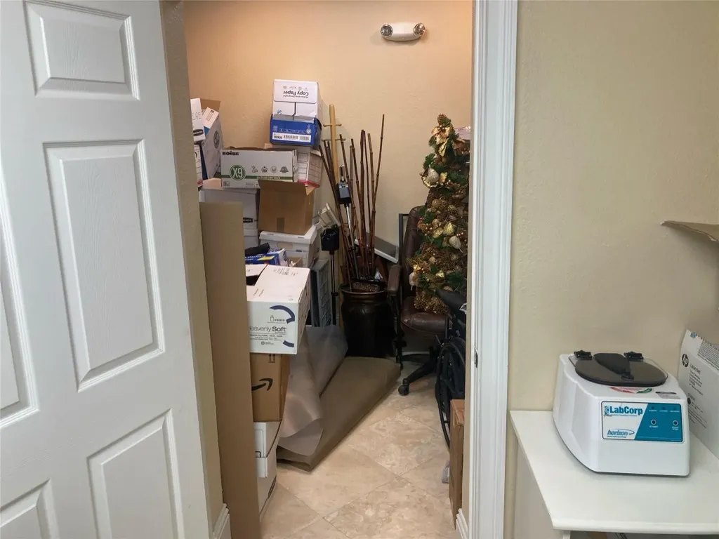 910 S State Road 7 Plantation FL 33317