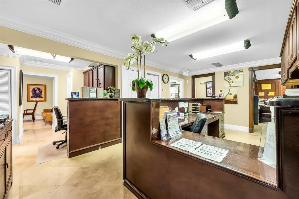 910 S State Road 7 Plantation FL 33317