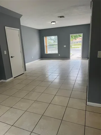 7473 Tam Oshanter Boulevard North Lauderdale FL 33068