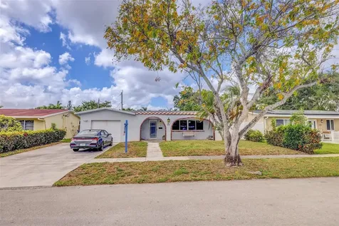 7291 Allen Drive Hollywood FL 33024
