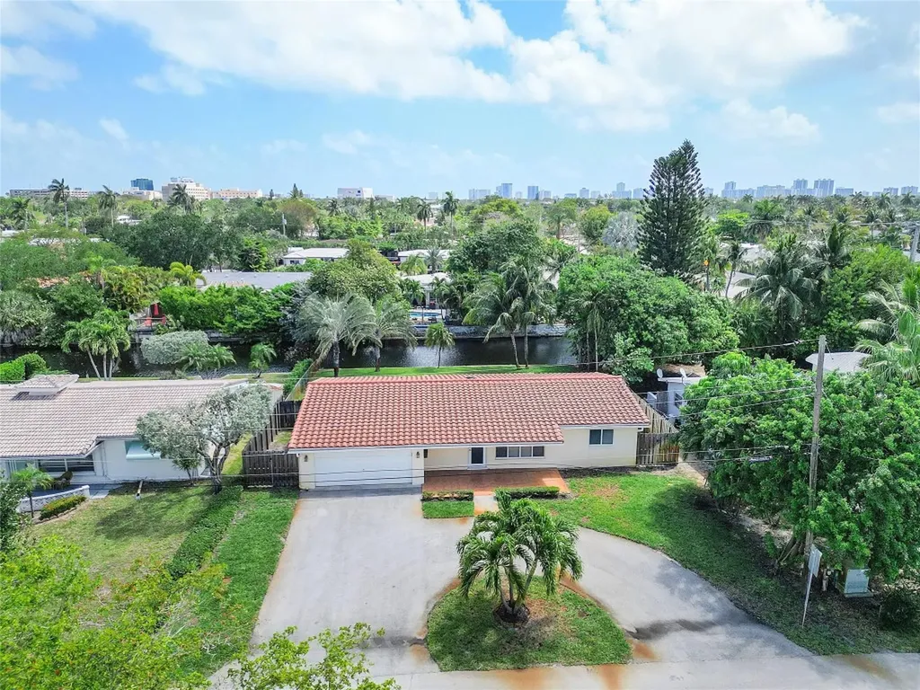4510 NE 15th Avenue Oakland Park FL 33334
