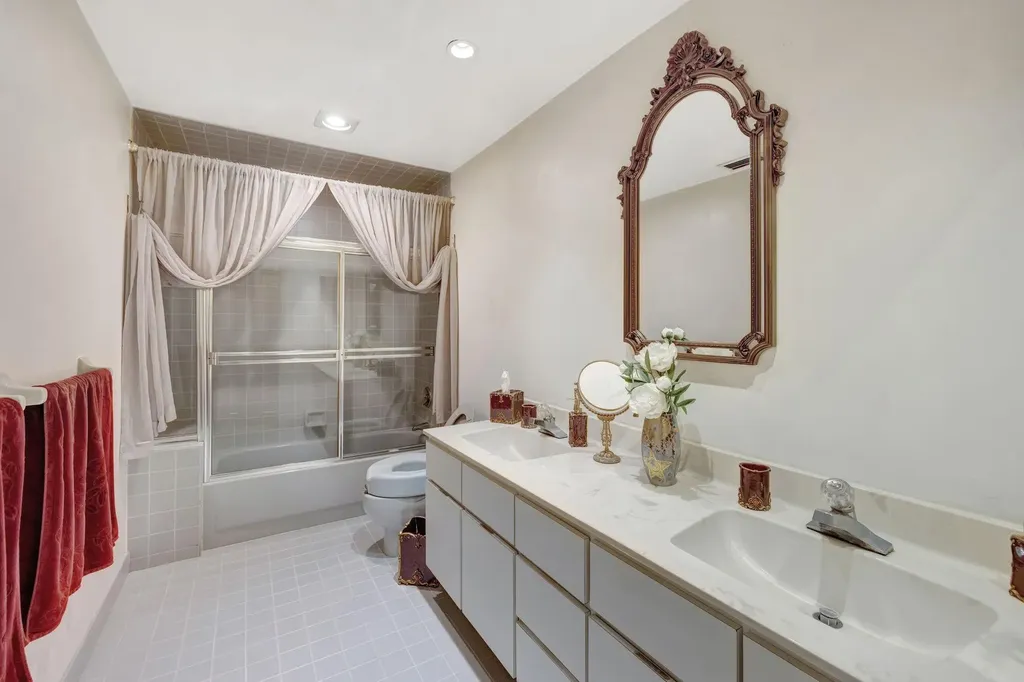 5355 NW 77th Terrace Coral Springs FL 33067
