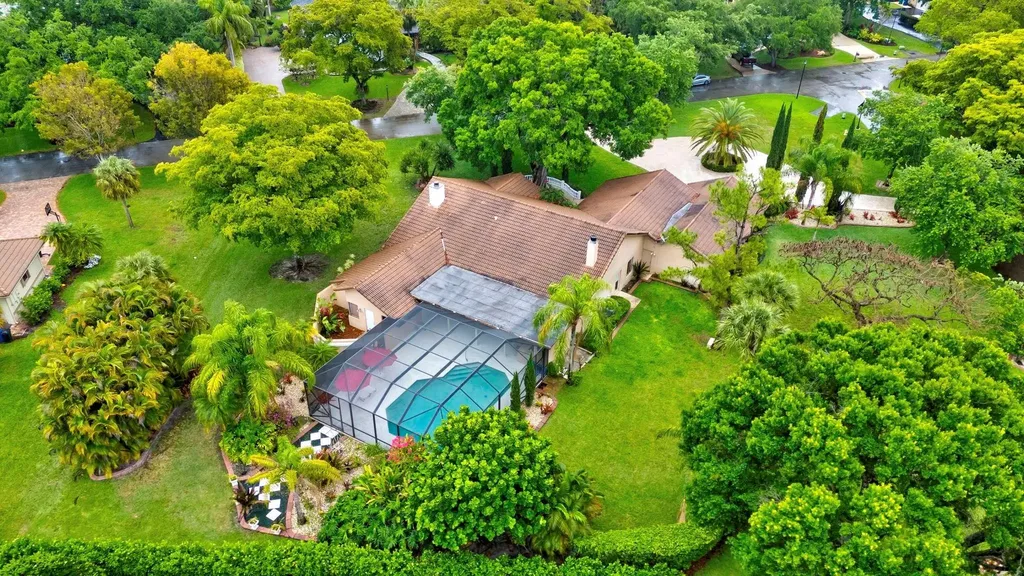 5355 NW 77th Terrace Coral Springs FL 33067