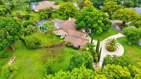5355 NW 77th Terrace Coral Springs FL 33067