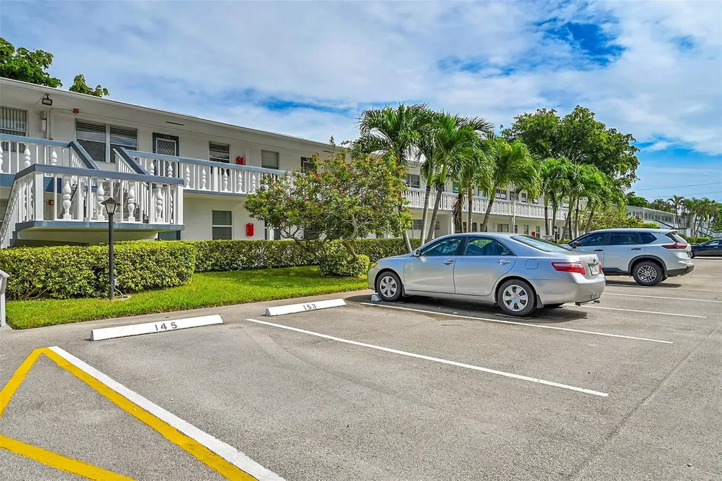 154 Upminster G Deerfield Beach FL 33442