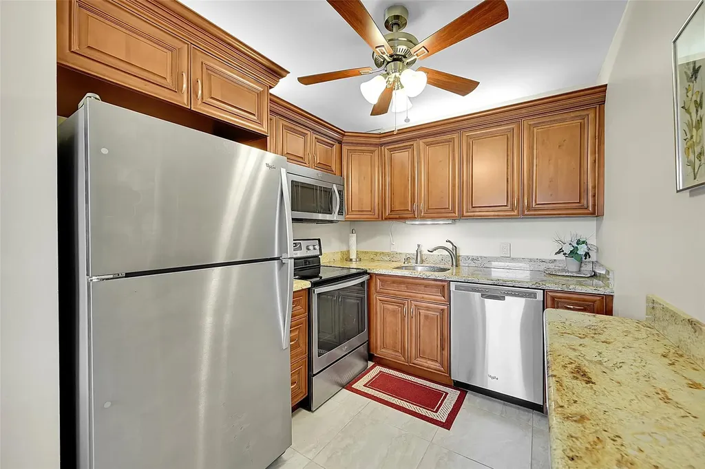 154 Upminster G Deerfield Beach FL 33442