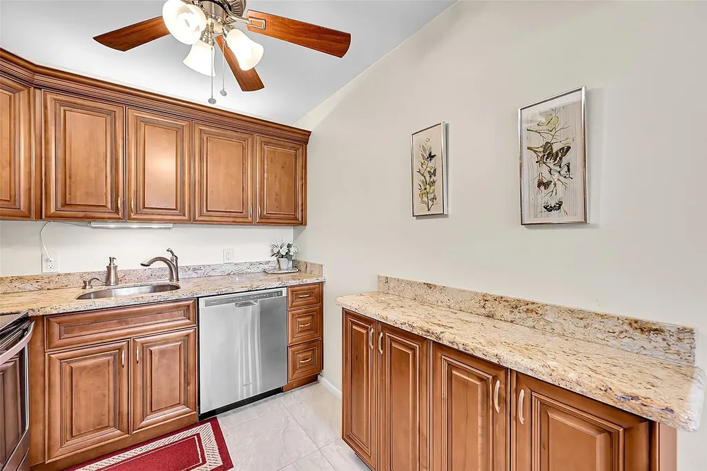 154 Upminster G Deerfield Beach FL 33442