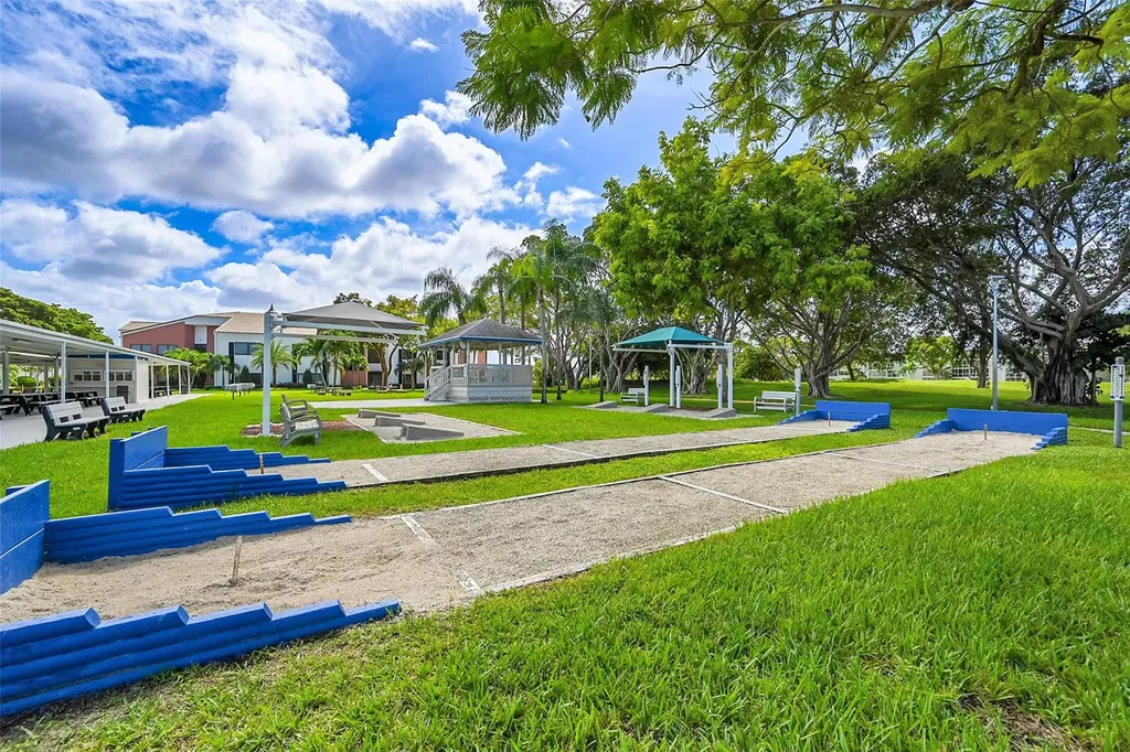 154 Upminster G Deerfield Beach FL 33442