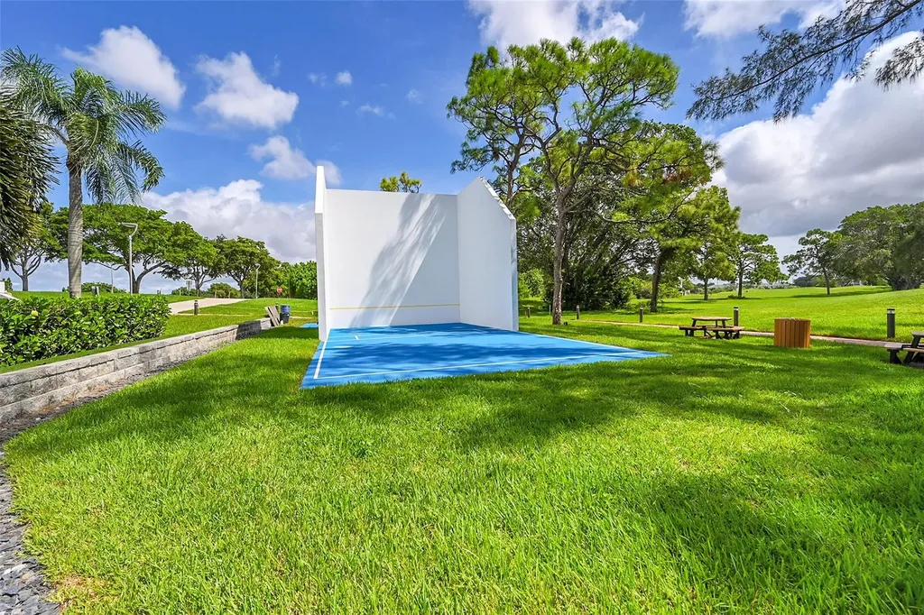 154 Upminster G Deerfield Beach FL 33442