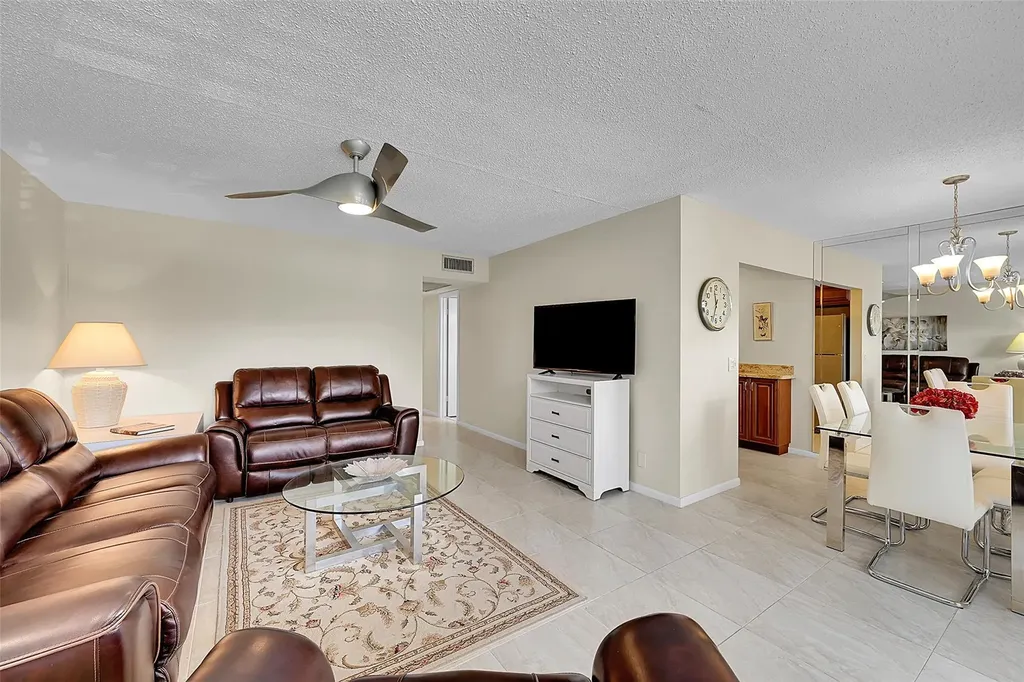 154 Upminster G Deerfield Beach FL 33442