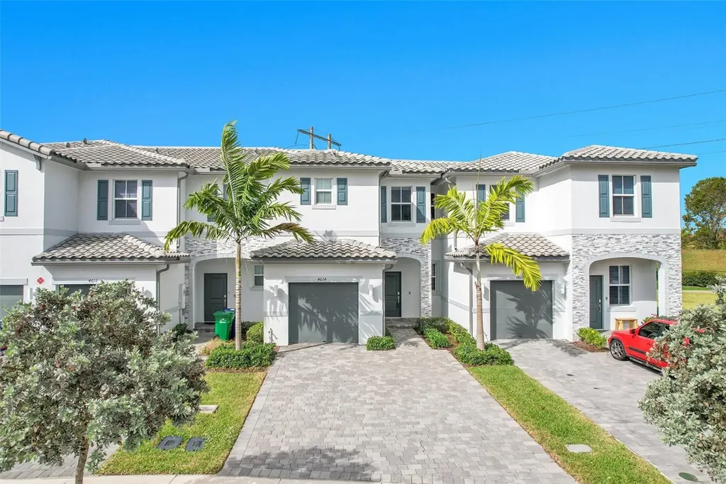 4614 NW 120th Way Coral Springs FL 33076