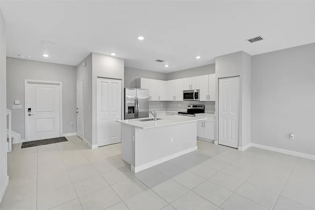 4614 NW 120th Way Coral Springs FL 33076