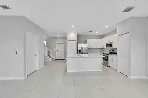 4614 NW 120th Way Coral Springs FL 33076