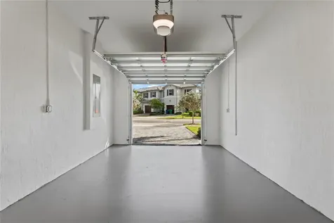 4614 NW 120th Way Coral Springs FL 33076