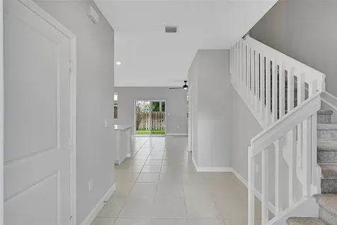 4614 NW 120th Way Coral Springs FL 33076