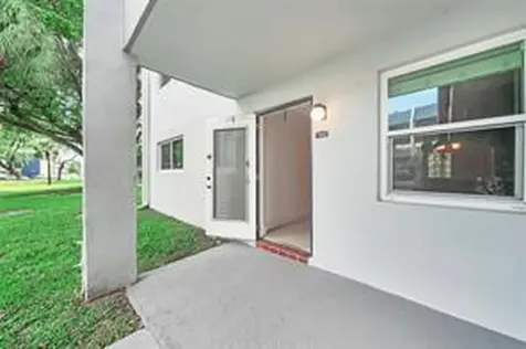 7897 Golf Circle Drive Margate FL 33063
