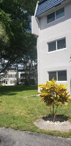 7897 Golf Circle Drive Margate FL 33063