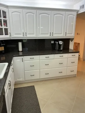 3010 NE 16 Avenue Oakland Park FL 33334