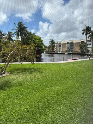 3010 NE 16 Avenue Oakland Park FL 33334
