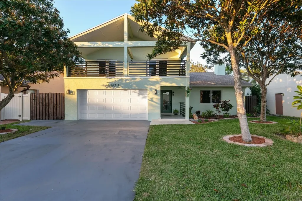 8603 SW 19th Street North Lauderdale FL 33068