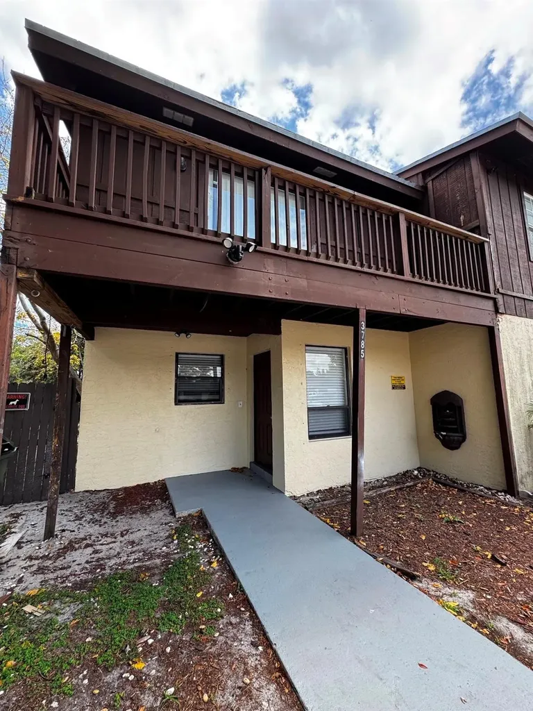 3785 Mil Pond Court Greenacres FL 33463