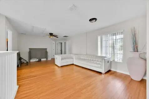 519 Elbridge Place Kissimmee FL 34758