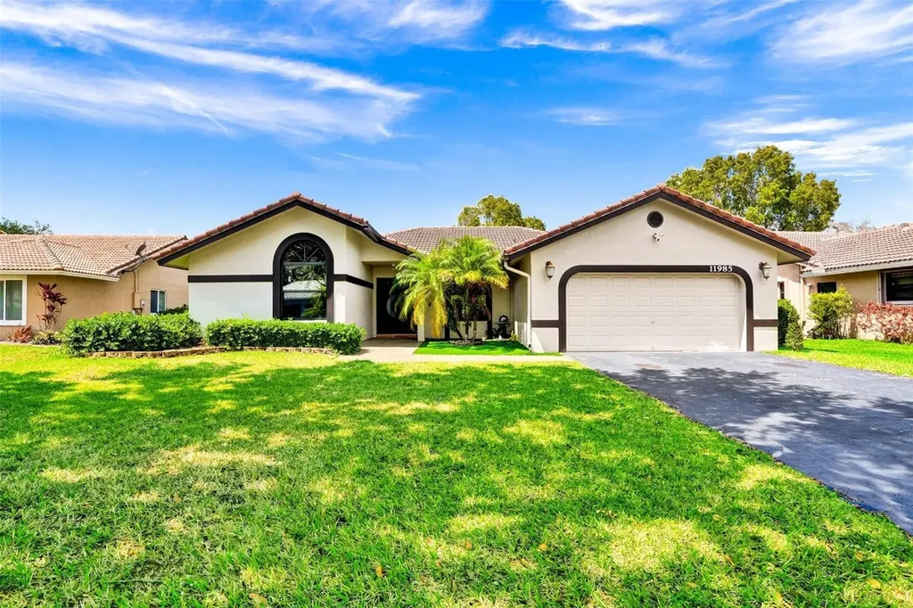 11985 NW 2nd Manor Coral Springs FL 33071