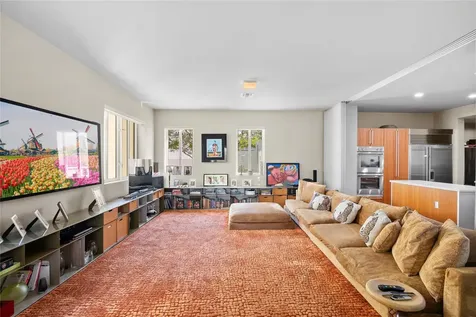 6001 Laguna Path Miami Beach FL 33141