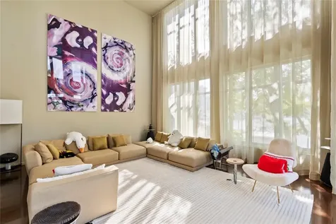 6001 Laguna Path Miami Beach FL 33141