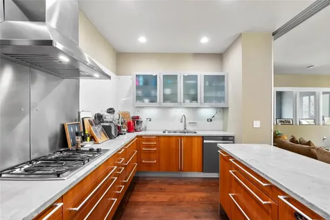 6001 Laguna Path Miami Beach FL 33141