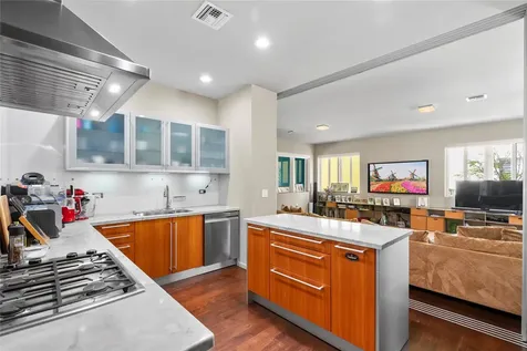 6001 Laguna Path Miami Beach FL 33141