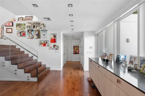 6001 Laguna Path Miami Beach FL 33141