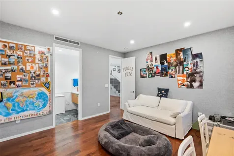 6001 Laguna Path Miami Beach FL 33141
