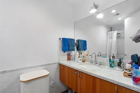 6001 Laguna Path Miami Beach FL 33141