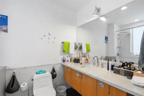 6001 Laguna Path Miami Beach FL 33141