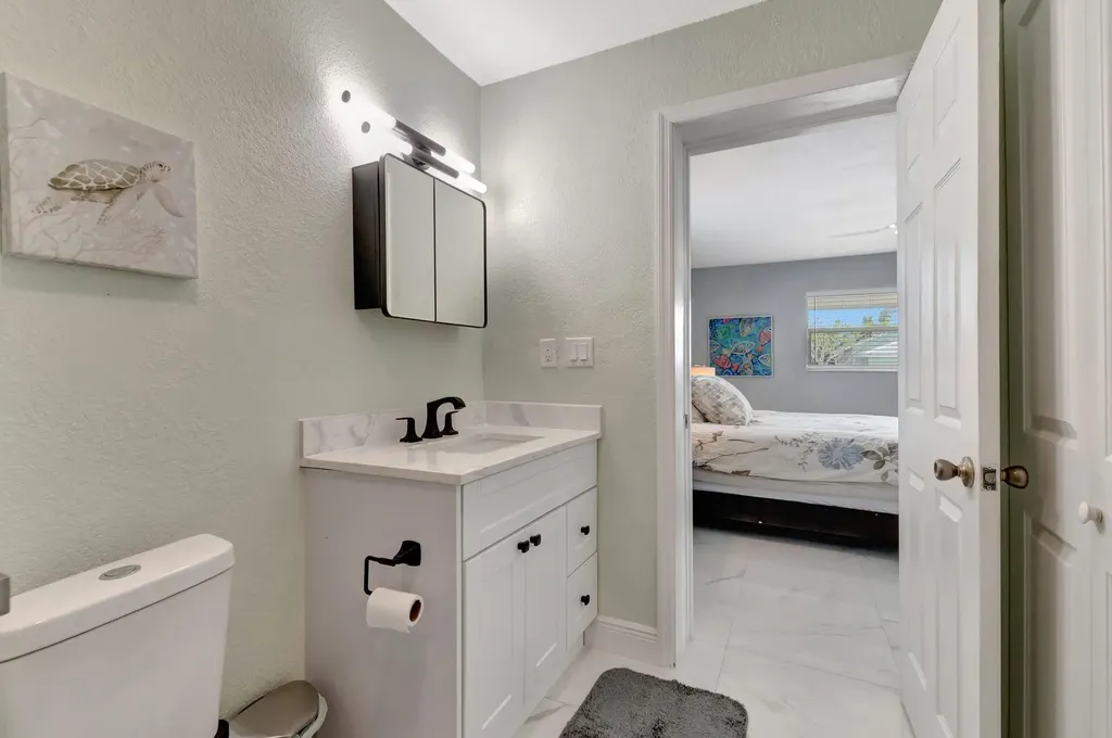 710 SE 3rd Avenue Delray Beach FL 33483