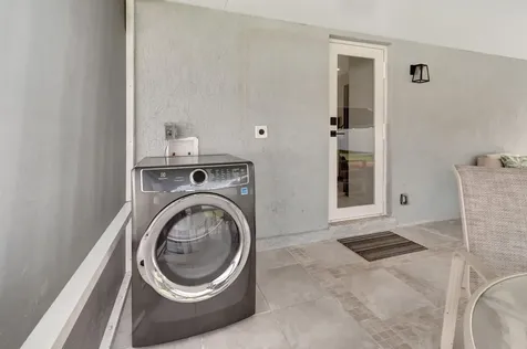 710 SE 3rd Avenue Delray Beach FL 33483